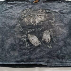 Vintage "The Mountain" brand,  Black Wolf Short Sleeve Tee